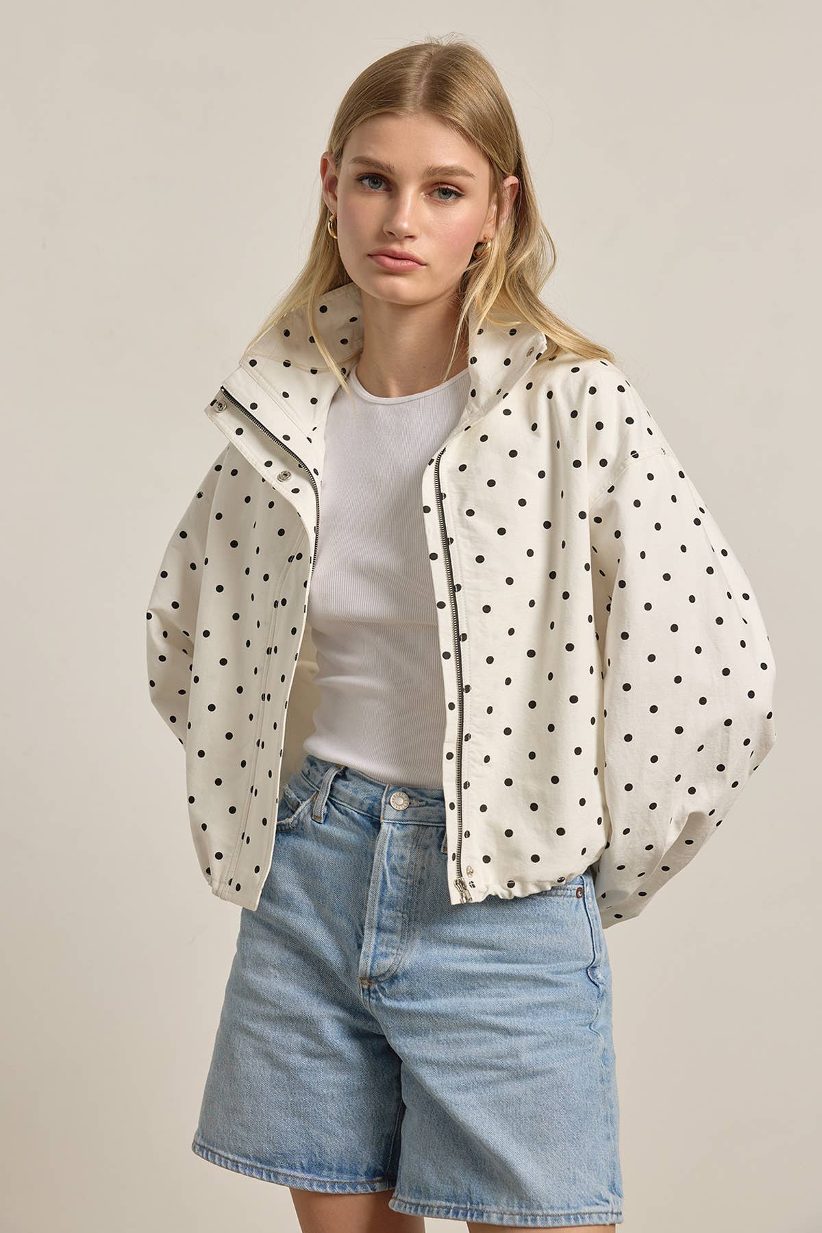 Polka Dot High Neck Drawstring Pullover Jacket in cream with black dots