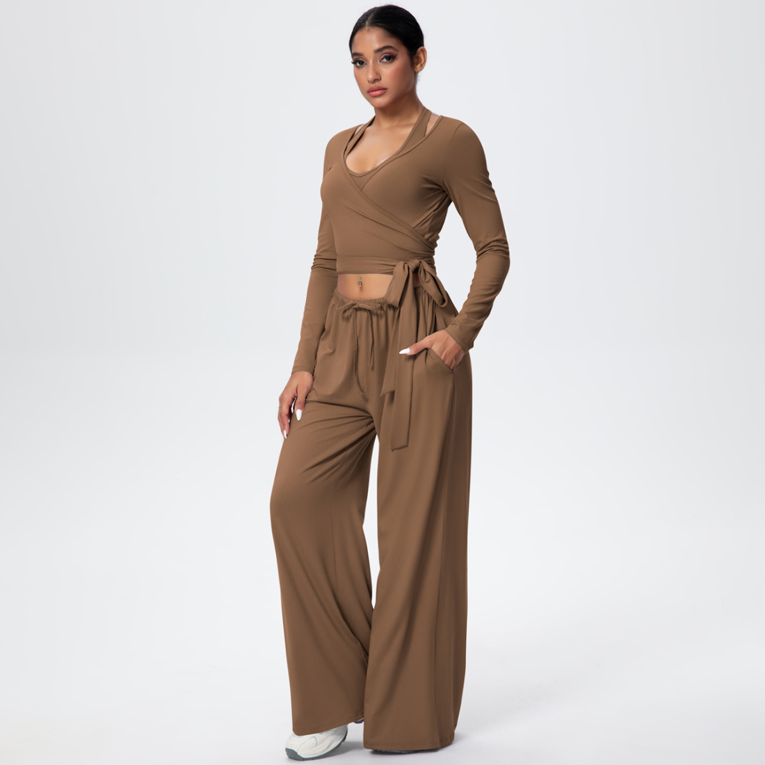 Women’S 3-Piece Set:Halterneck Top &Long Sleeves Top & Pants