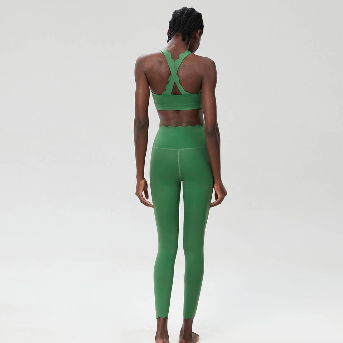 Women Seamless Yoga Set - Removable Cup Bra&Contoured Tights